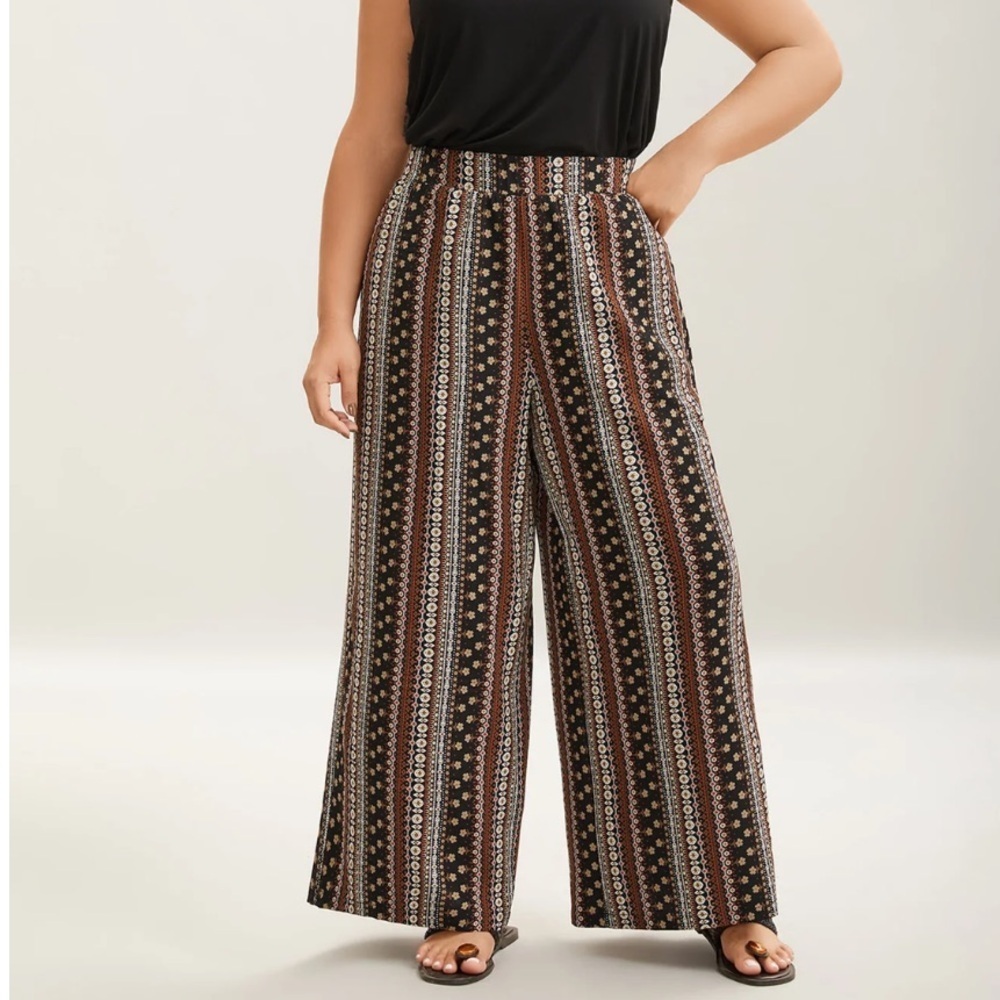 Shein Black & Tan Boho Floral Flowy Oversized Pants
Large